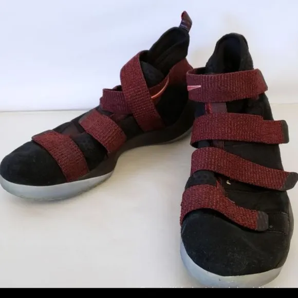 Lebron Nike Black High-Top Sneakers Size 13