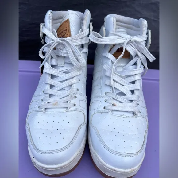 Levi Strauss White High top‎ Sneakers size 9