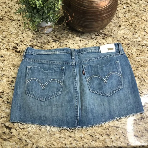 Levi’s Medium Denim Distressed Mini Skirt 26