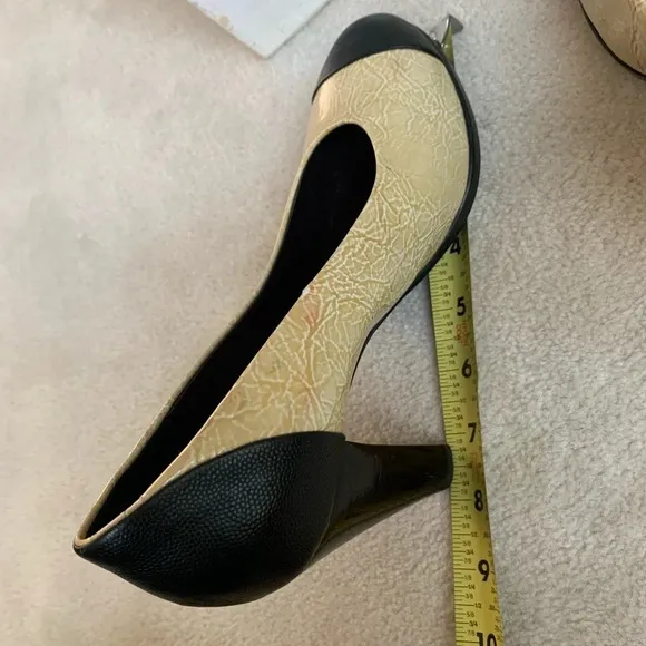 LIKE New Jil Sander pump, 38