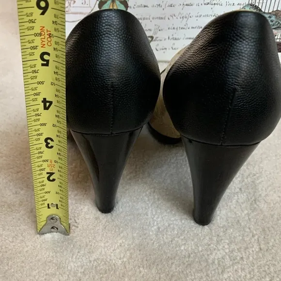 LIKE New Jil Sander pump, 38