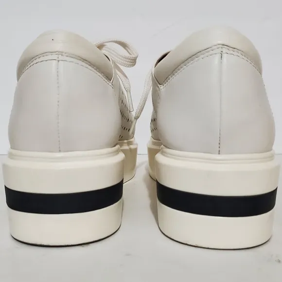 Linea Paolo Kendra Perforated white Leather Lace-Up Platform chunky Sneakers 9.5