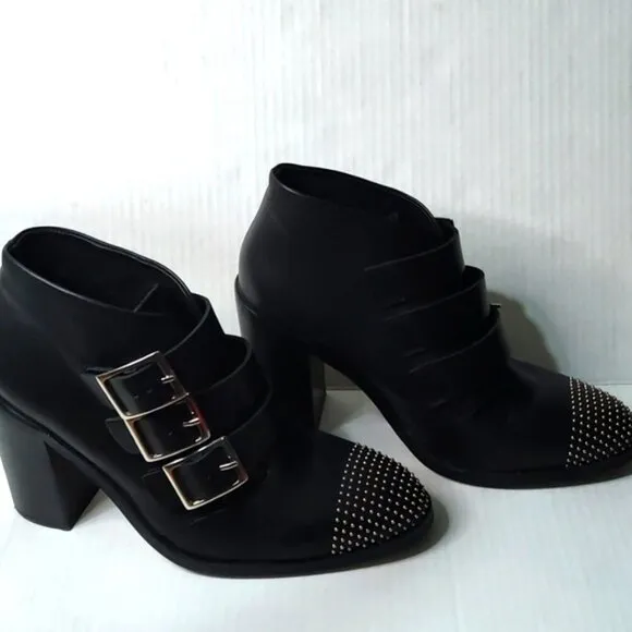 L'Intervalle Black Leather Strap Studded Heeled Boots sz 40