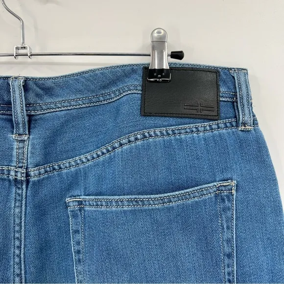 Liverpool Tucker High Waist Straight Wide Leg Jeans in Landsend Size 12/31