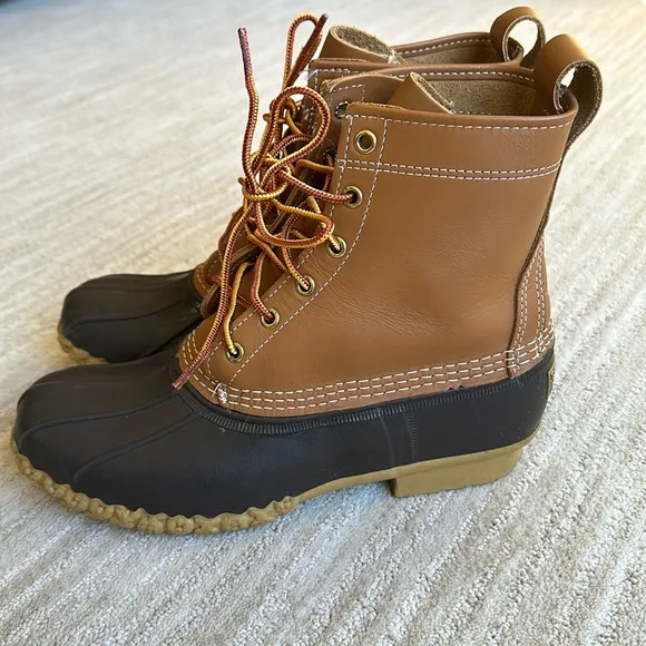LL BEAN Bean Boots Women's Waterproof Duck 175064 USA Brown 8&quot; Leather Size 9