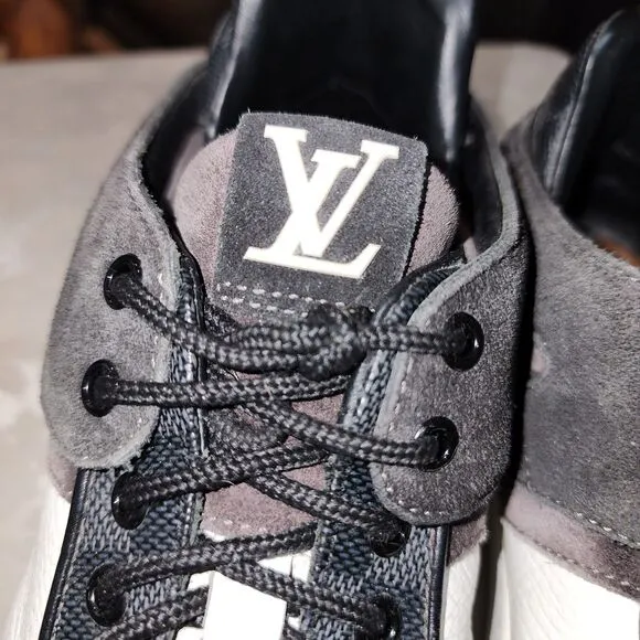 LOUIS VUITTON ACE Sz 7 LV Logo Lace Up Black White Hype Trainer Sneakers Shoes
