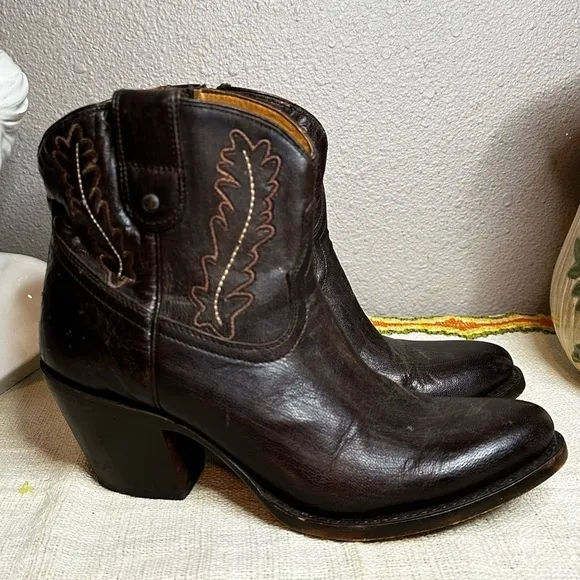 Lucchese Rustic Brown Boots sz 7.5​​​