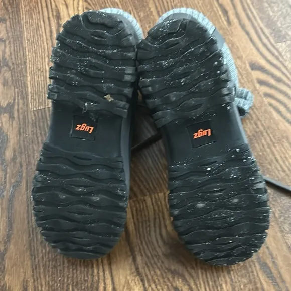 Lugz winter boots size 8