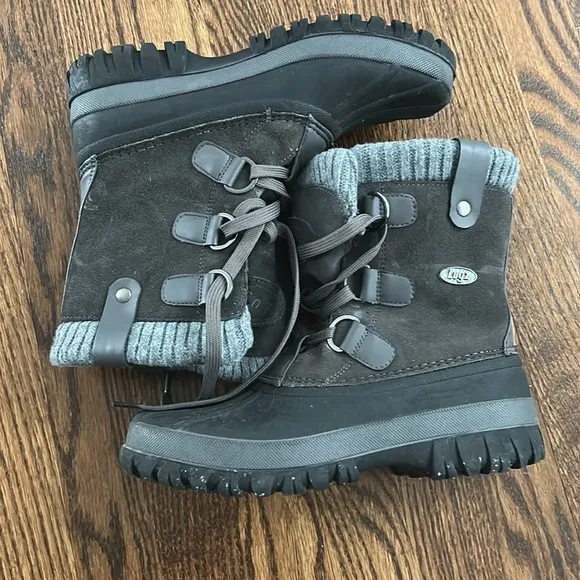 Lugz winter boots size 8