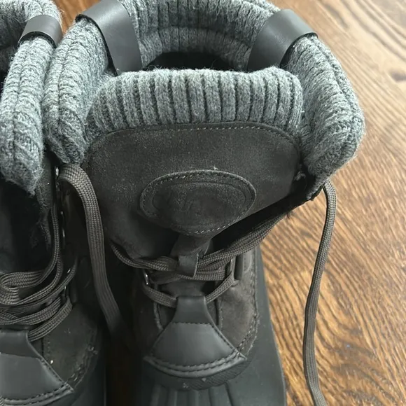 Lugz winter boots size 8