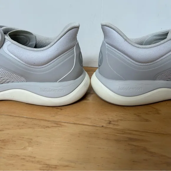 Lululemon Chargefeel Workout Low Sneaker in 9.5 Seal Grey 9 1/2 Vapor