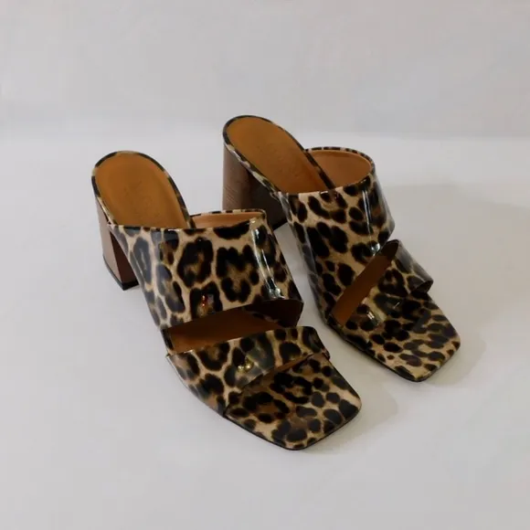 M. GEMI The Zola Camel Leopard Print Patent Leather Sandals Mules Shoes 38.5 8