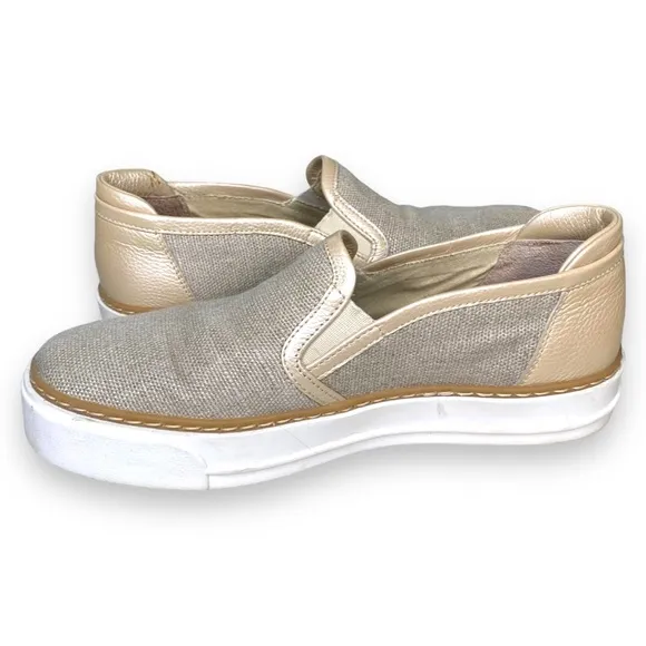 M. Gemi Women's Champagne The Gina Slip On Linen Leather Sneaker Size 6.5