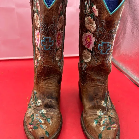 Macy Bean, girls floral cowgirl boots