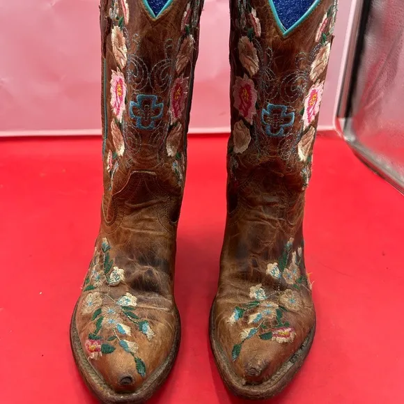 Macy Bean, girls floral cowgirl boots