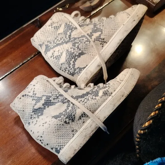 Madden Girl Gray and White Sneakers with High-Top Design