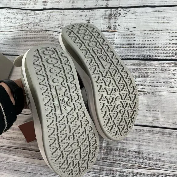 MBT Physiological Footwear Sandals Shoes size 6 Women Kisumu White Comfort