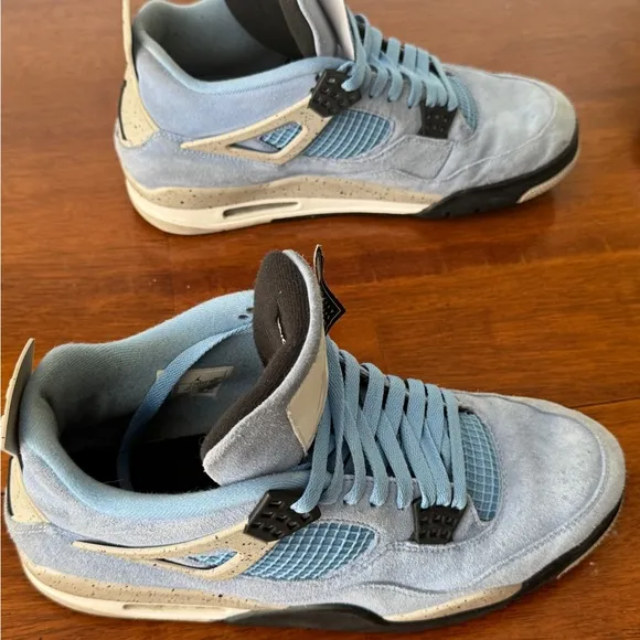 Men's Air Jordan 4 Retro 'University Blue'