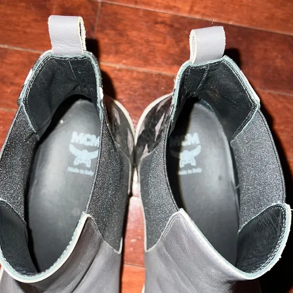 Men’s Authentic MCM Sneakers