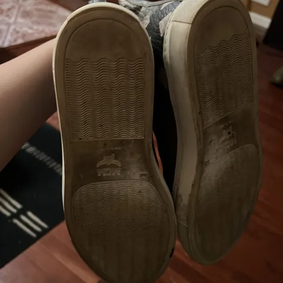 Men’s Authentic MCM Sneakers