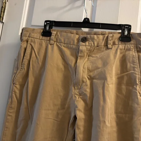 Men's Brooks Brothers Red Fleece Biege Pants Size 35/32