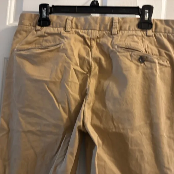 Men's Brooks Brothers Red Fleece Biege Pants Size 35/32