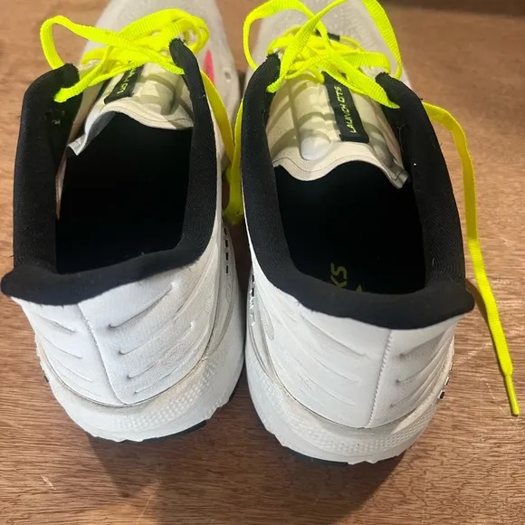 Men’s Brooks Running Shoes