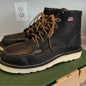 Men’s Danner Black Bull Run Moc Steel Toe Boots - Size 11