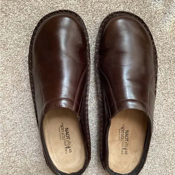 Men’s Like New, Naot Brown Leather Shoes