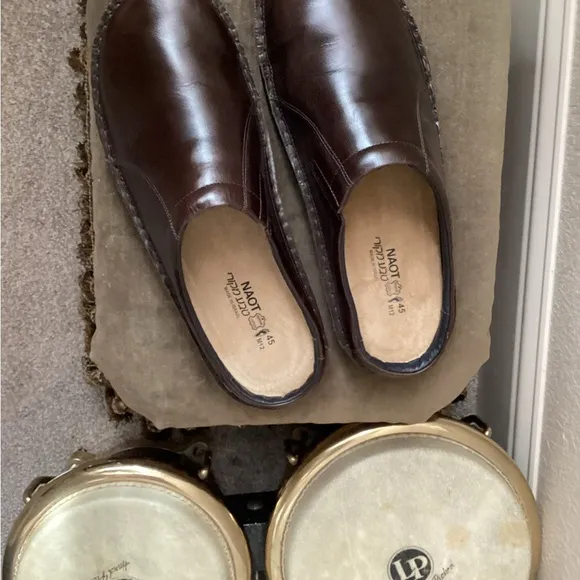 Men’s Like New, Naot Brown Leather Shoes
