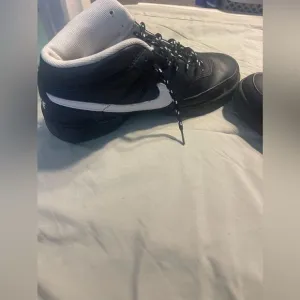 Men's Nike sneakers size‎ 10