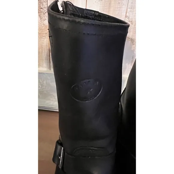 men's pre owned round steel toe pull on electrician/ biker work boots size 6 D