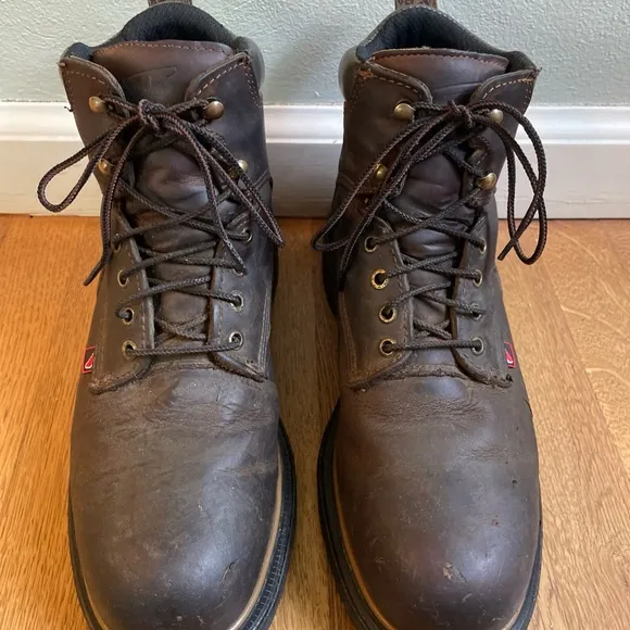 Men’s Red Wing 4215 DynaForce Leather Waterproof Steel Toe Work Boots 10D USA