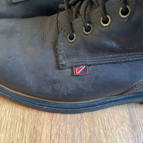 Men’s Red Wing 4215 DynaForce Leather Waterproof Steel Toe Work Boots 10D USA