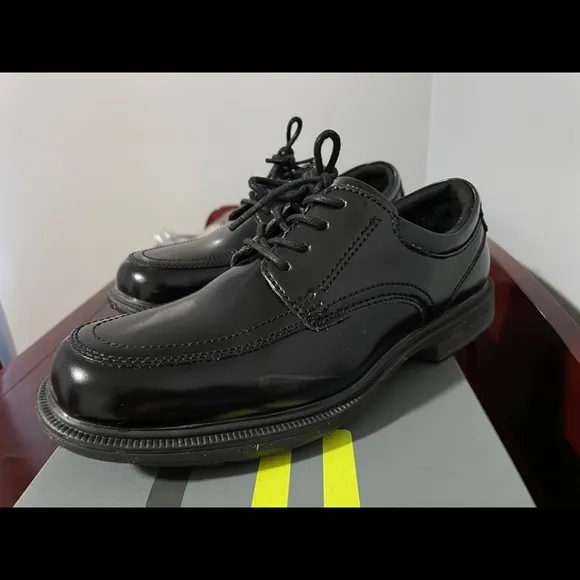 Men’s Size 7 Dress Shoes - Worn Once!