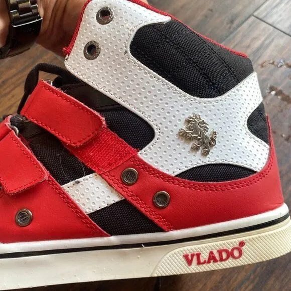 Men's Vlado Knight Red Black White High top sneakers size 12 GUC