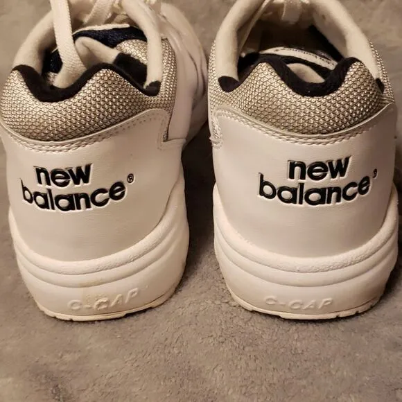 Men's New Balance 451 walking shoe, size 10, white, D width