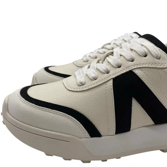 MIA Womens Shoes Town Sneakers Size 6 Vegan Leather White Black Chunky Casual