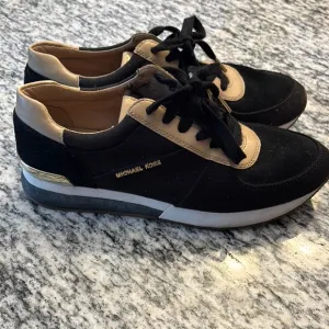 Michael Kors Black and Tan Men's Shoes