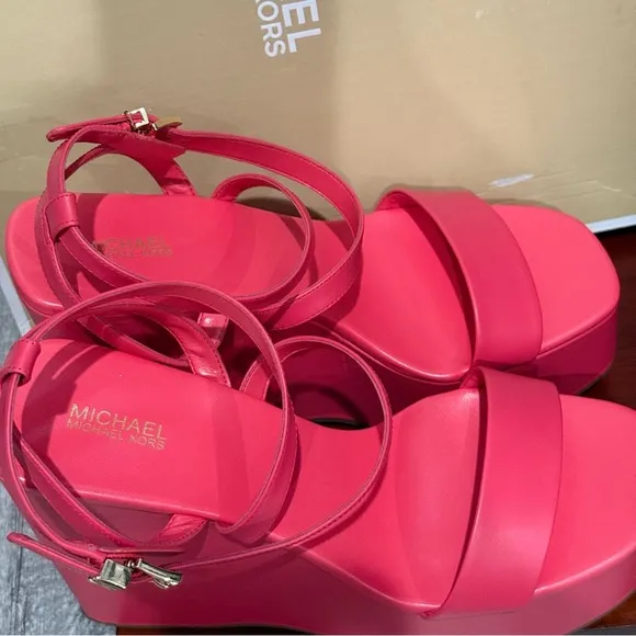 Michael Kors Paola Wedge Barbie Pink