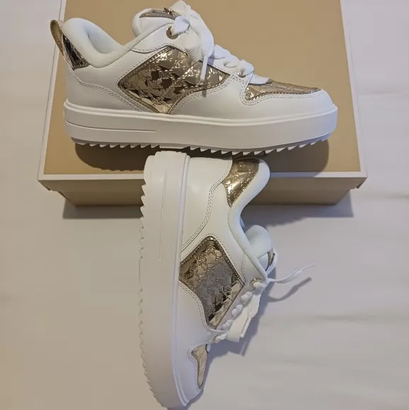 Michael Kors Rumi Lace-up Sneakers