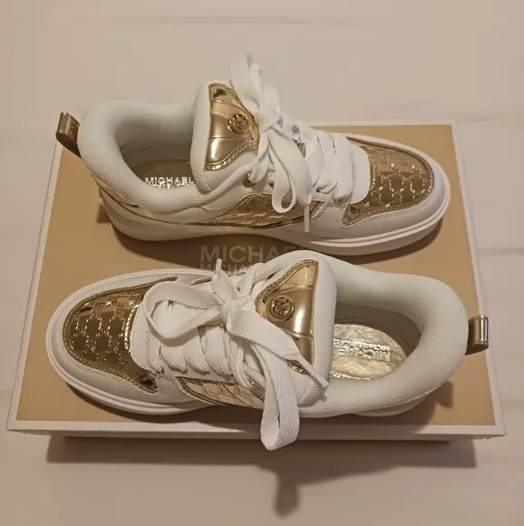 Michael Kors Rumi Lace-up Sneakers