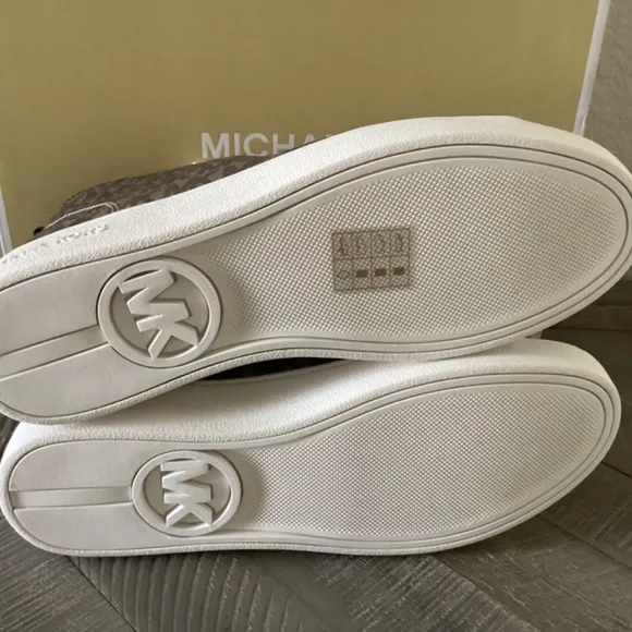 MICHAEL MICHAEL KORS Women's Edie Lace-Up High-Top Sneakers, size 7