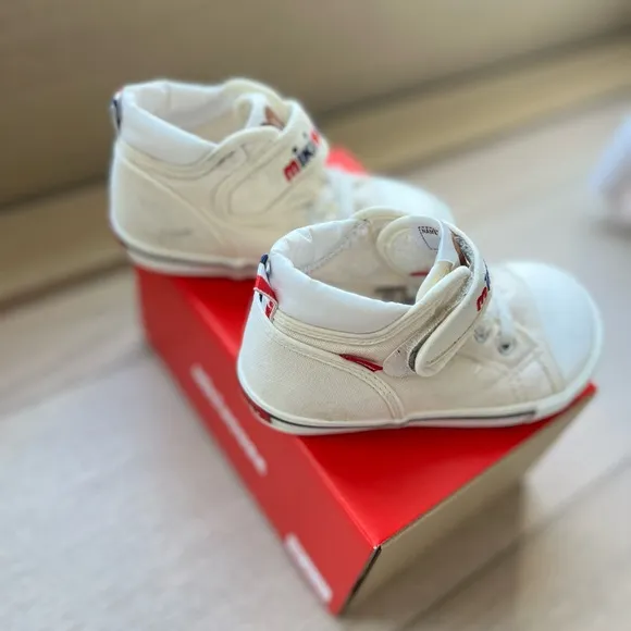 MIKIHOUSE HIGH TOP SNEAKERS- size 15cm / 8.5 US