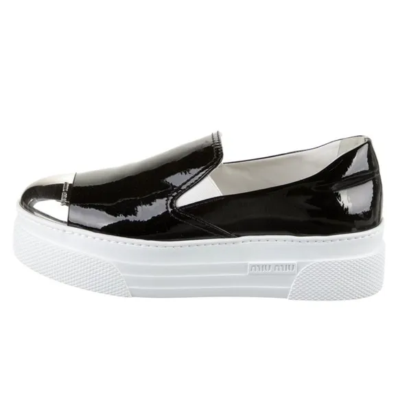 MIU MIU PATENT LEATHER PLATFORMS SHOES