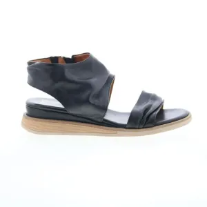 Miz Mooz Womens Cyprian Black Shoes (NWT)