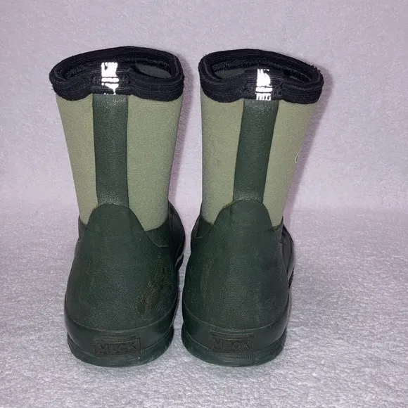 Muck waterproof scrub boots boys 2.5/3