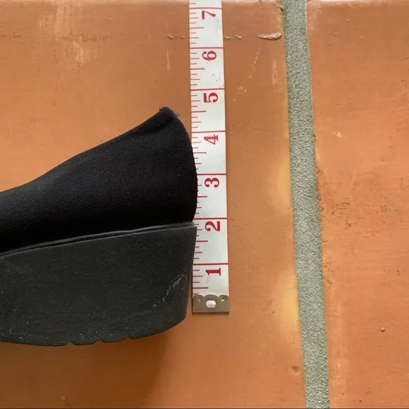 Munro Black Stretch Comfort Wedge Slip-On Shoes