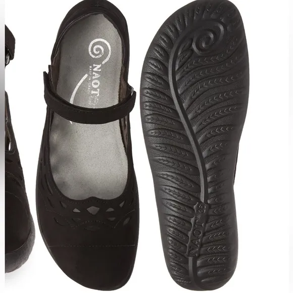 Naot Agathis Mary Jane Lazer Cut Comfort Shoes Size 7 Black