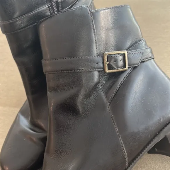 Naturalizer Brazil 7.5 Brown Bootie Faux Leather Zip Ankle Boot Shoes Western